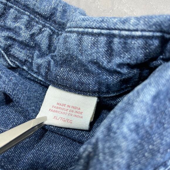 Levi's Blue Button Down Shirt - Picture 2 of 9